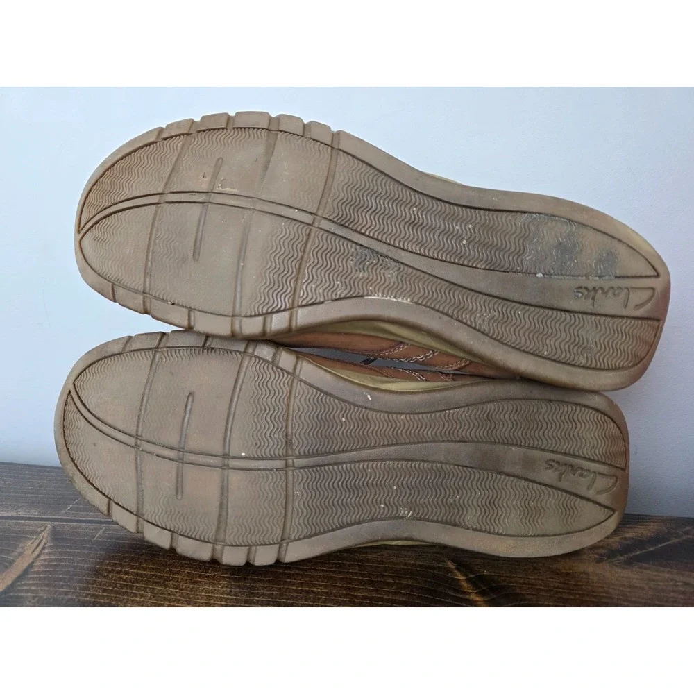 Clarks Men's Boat Shoes Size 9 M Brown Leather Slip On‎ Lace Up Comfort Loafers